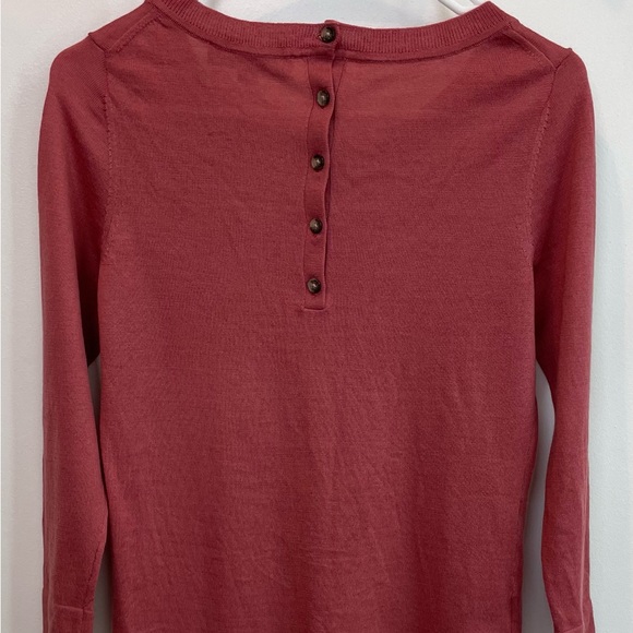 (EUC) Loft 3/4 sleeve shirt - Picture 2 of 5